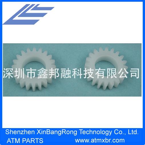 Hitachi White Plastic 20 Teeth Gear